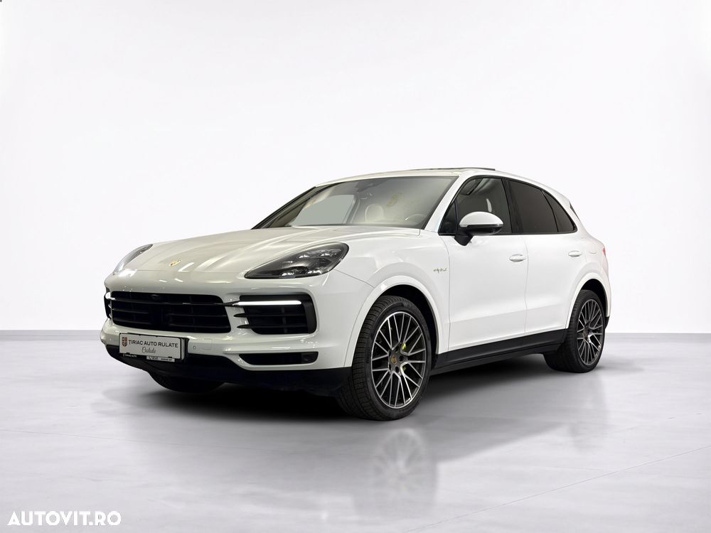 Porsche Cayenne - 2