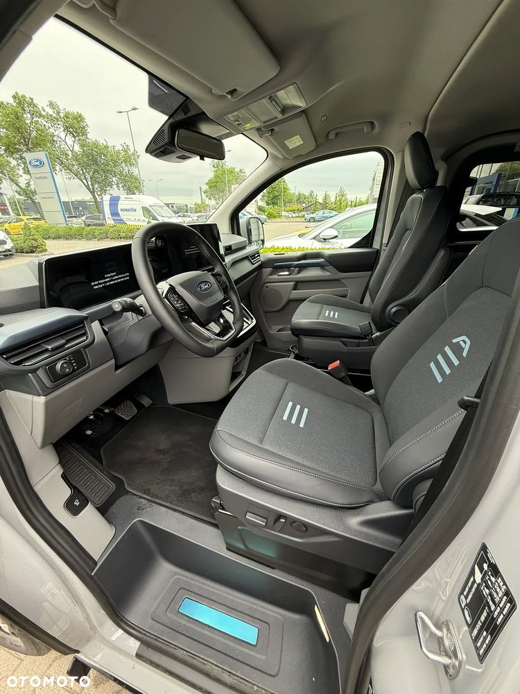 Ford Tourneo Custom 2.0 EcoBlue 320 L2 Active - 23