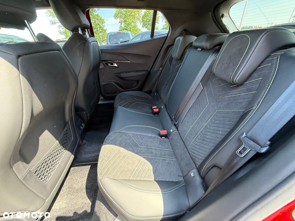 Peugeot 2008 - 13