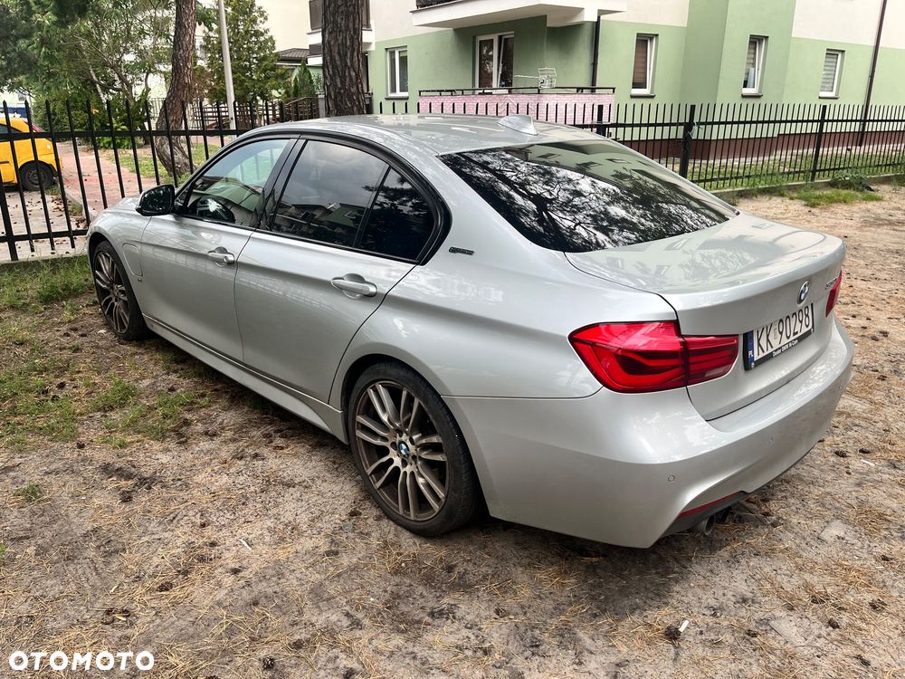 BMW Seria 3 330e iPerformance M Sport Shadow - 6