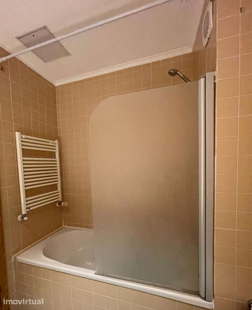Apartamento com 1 quartos - localizado em Baixa Lisbon - Grande imagem: 2/14