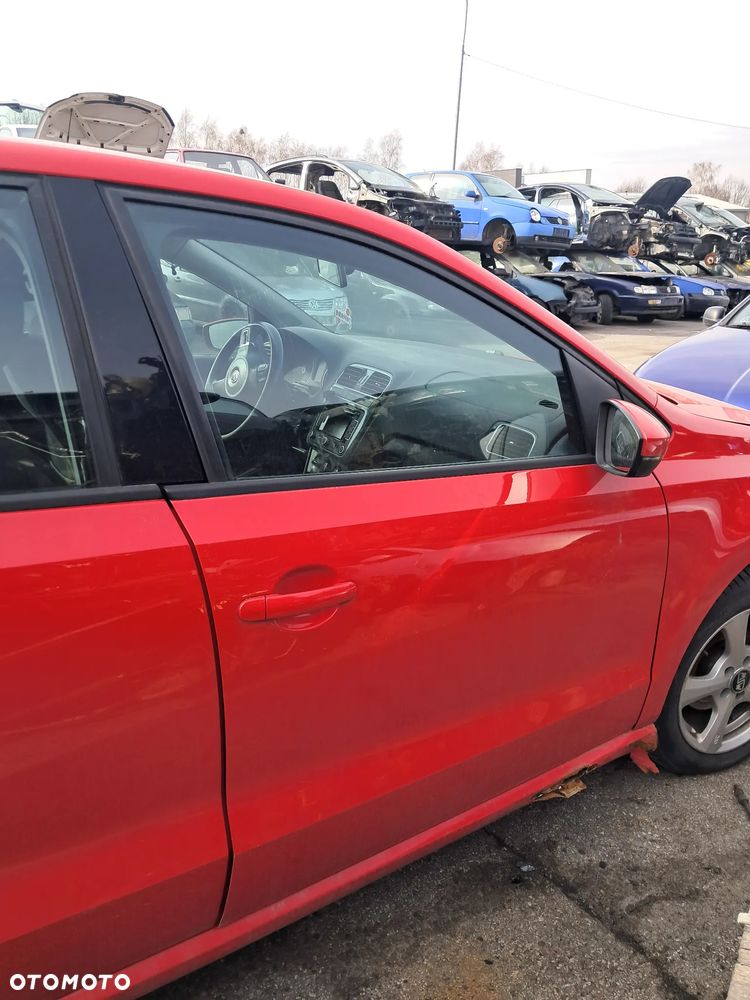 Vw Polo 6R 1.4 16v CGG LVE LP3G Części karoseria silnik skrzynia - 8