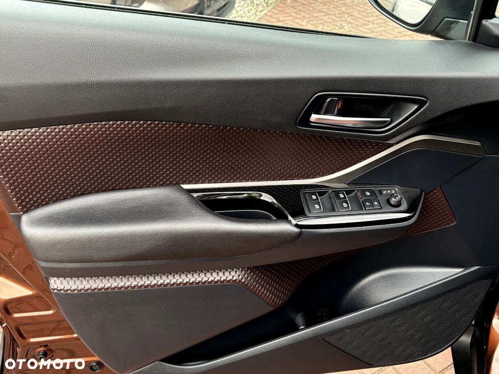 Toyota C-HR 1.2 Turbo Lounge - 26