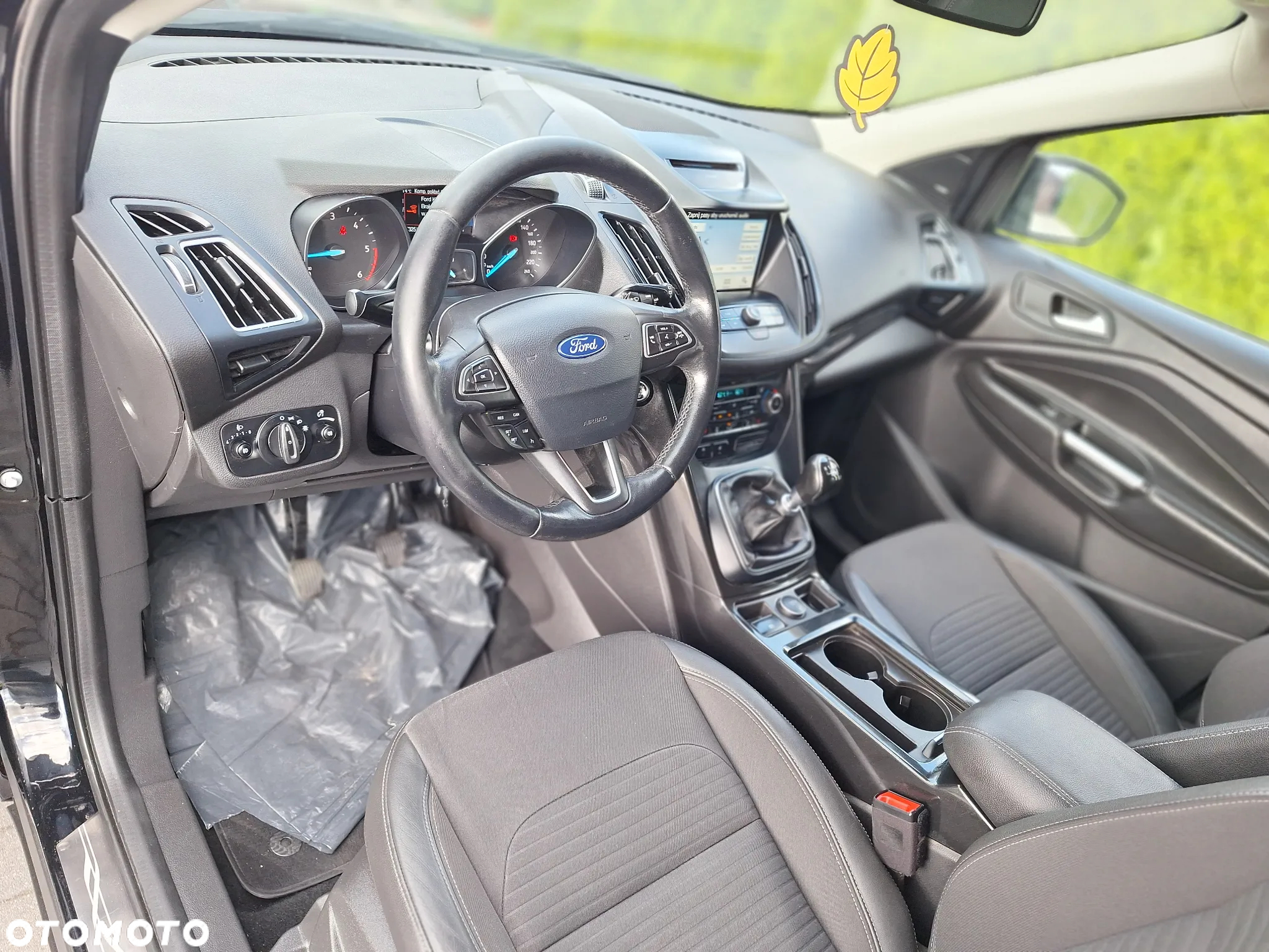 Ford Kuga 2.0 TDCi 2x4 Business Edition - 16