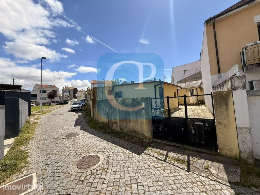 Terreno Urbano ao Hospital São João, Paranhos, Porto - Grande imagem: 2/7