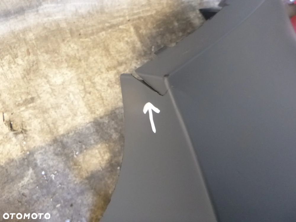 bmw 1 e87 przed lift zderzak tył nowy z uszkodzeniem - 3