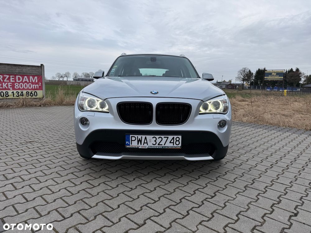 BMW X1 sDrive16d Sport Line - 24
