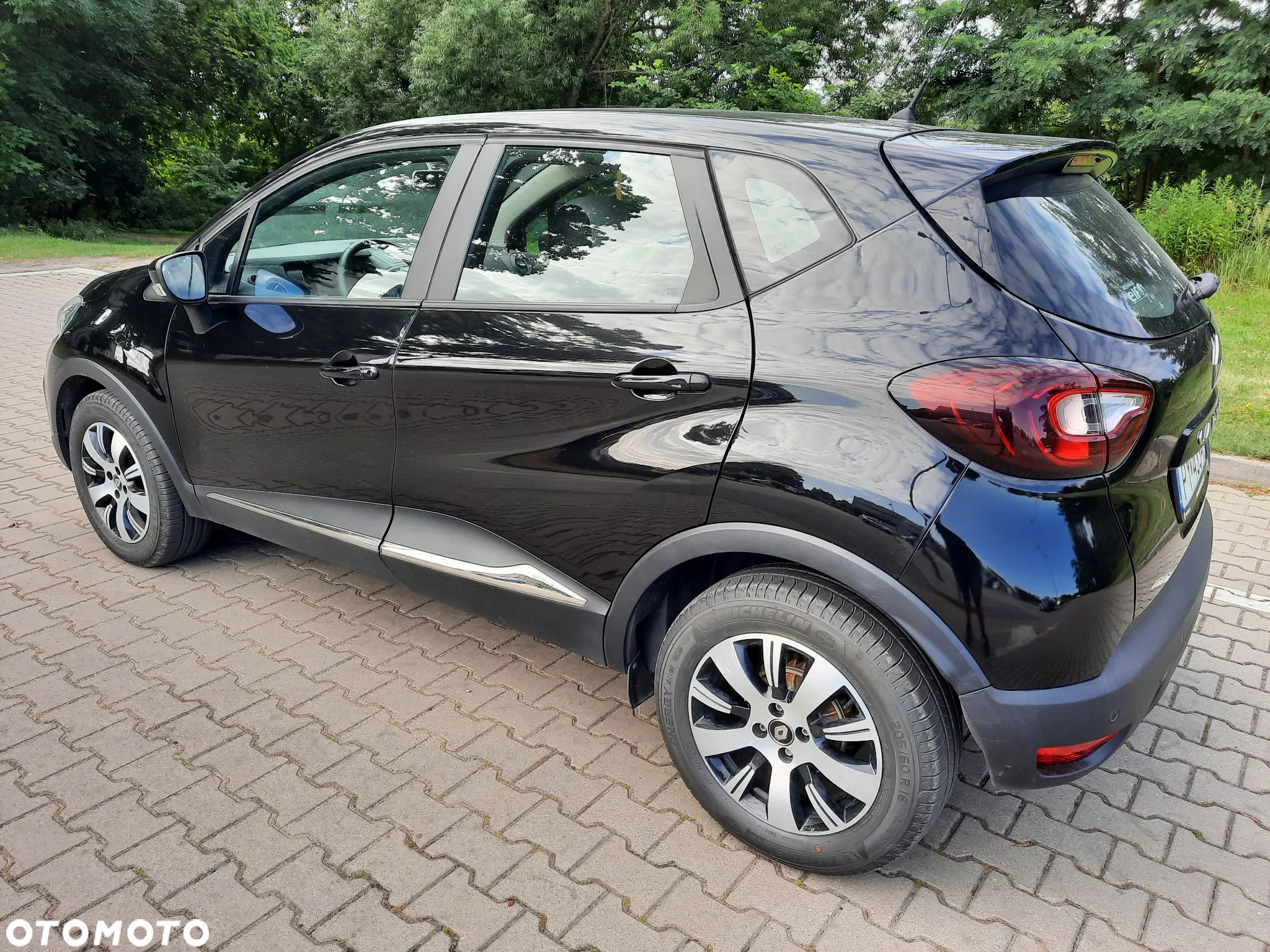 Renault Captur - 3