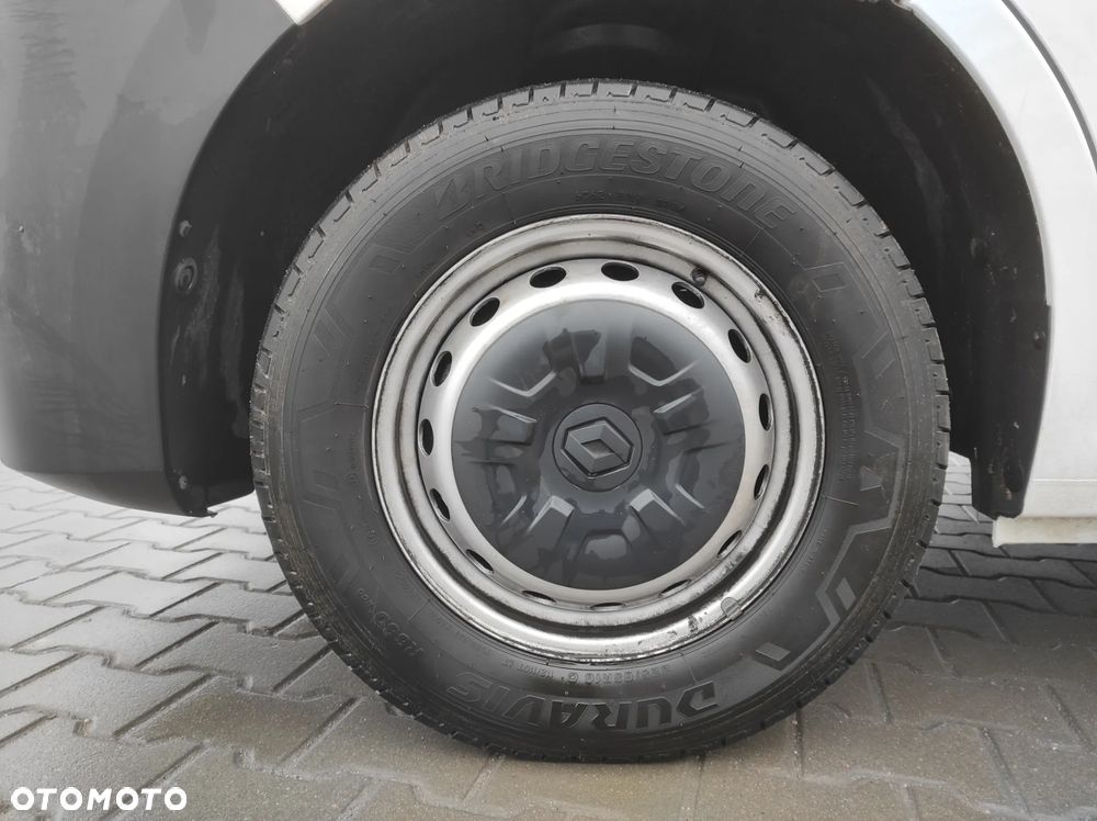 Renault Master LAWETA - 16