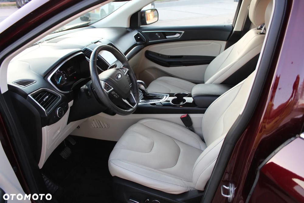 Ford Edge - 16