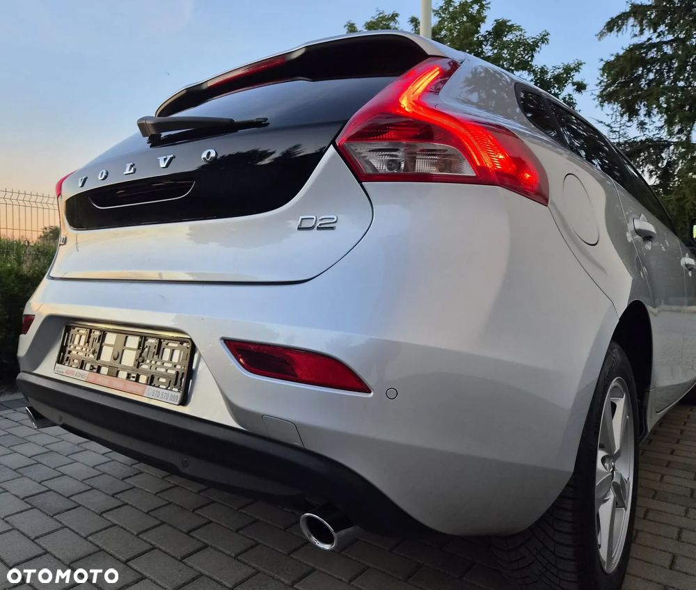 Volvo V40 D2 Kinetic - 4