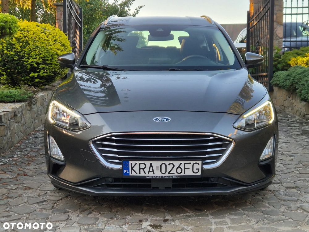 Ford Focus 1.5 EcoBlue Start-Stopp-System TITANIUM DESIGN - 13