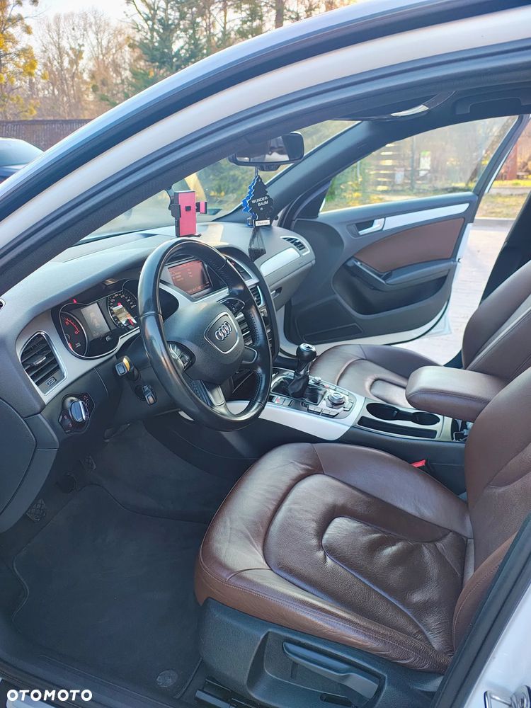 Audi A4 Avant 2.0 TDI ultra - 15