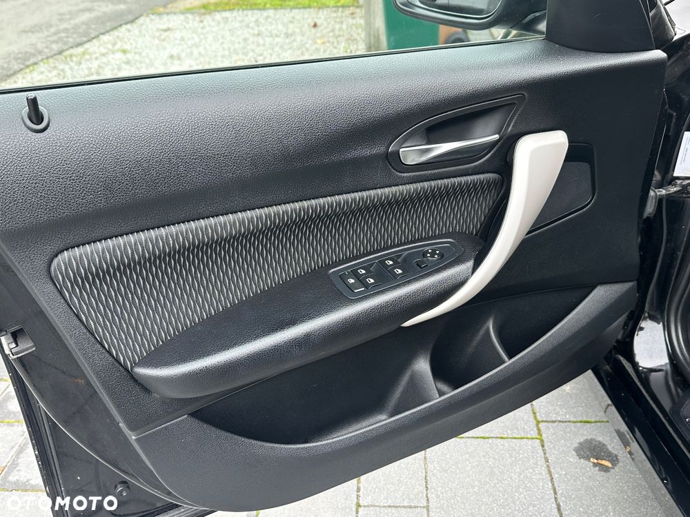 BMW Seria 1 - 12