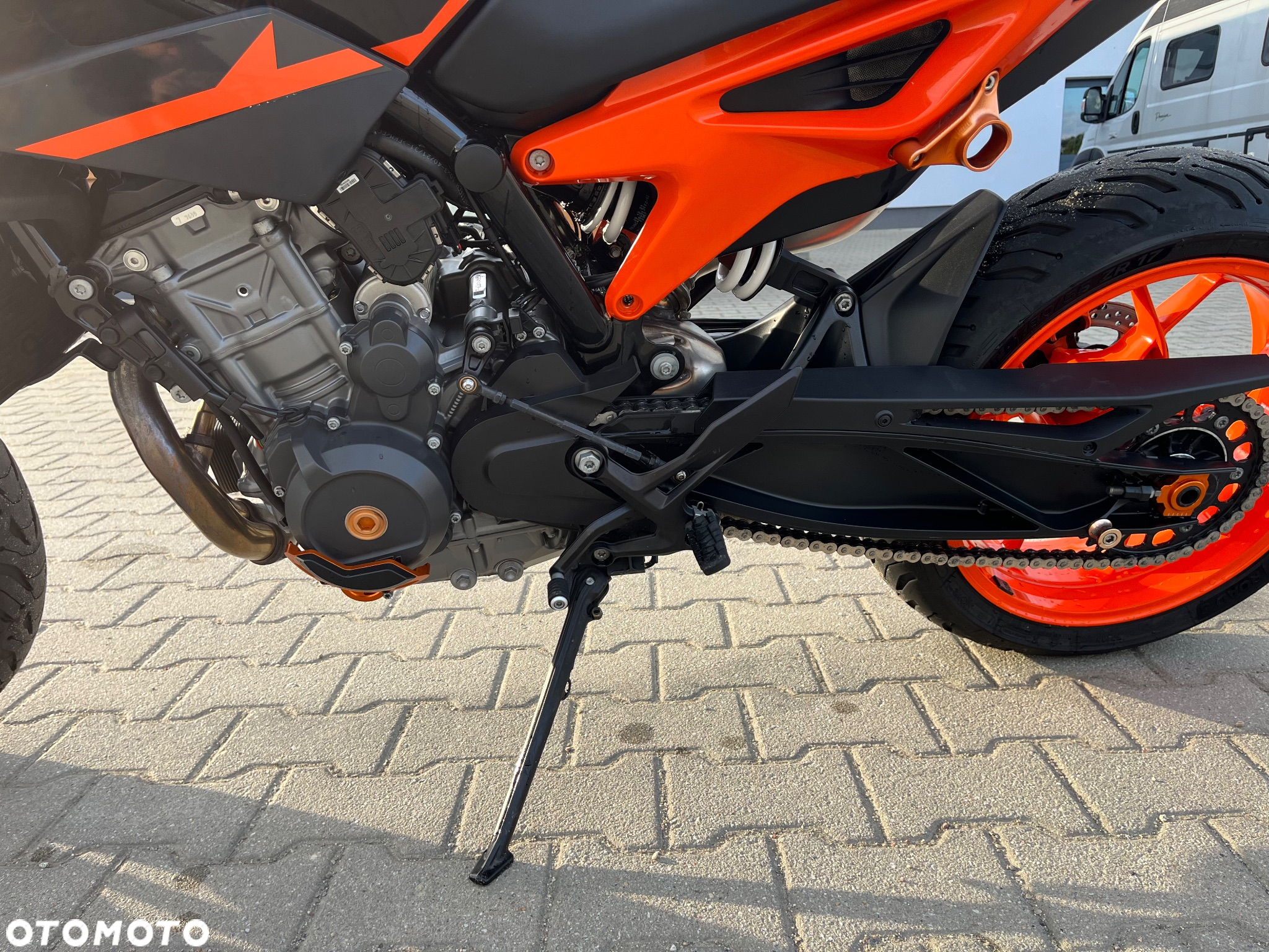 KTM Duke - 11