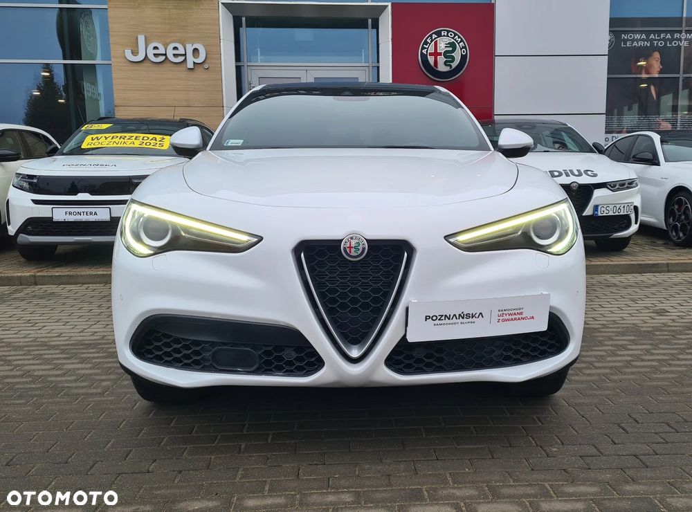 Alfa Romeo Stelvio 2.0 Turbo Executive Q4 - 2