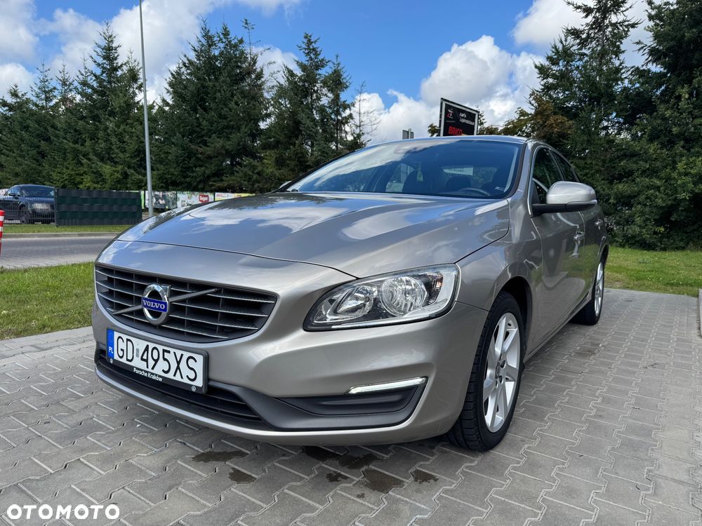 Volvo S60 T3 Momentum - 21