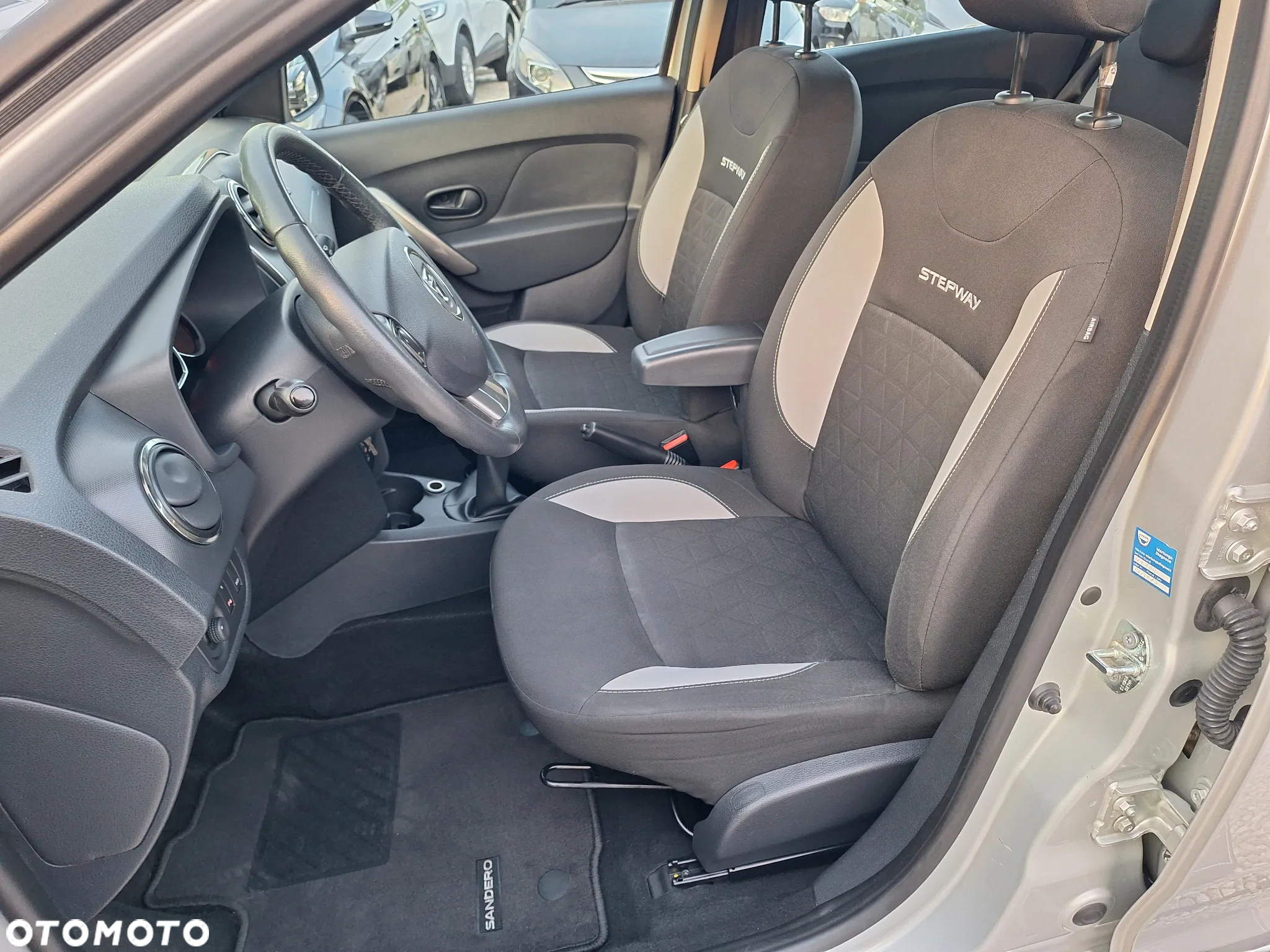 Dacia Sandero Stepway TCe 90 Ambiance - 16