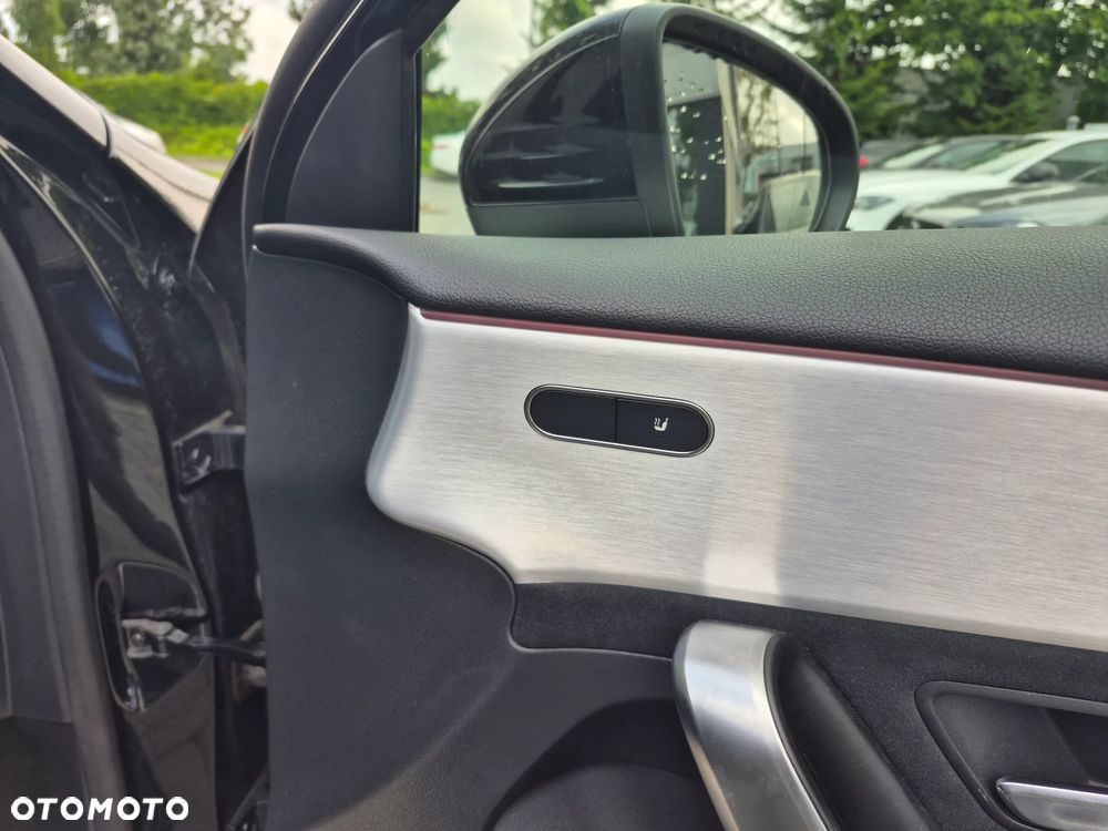 Mercedes-Benz Klasa A 200 AMG Line 7G-DCT - 29