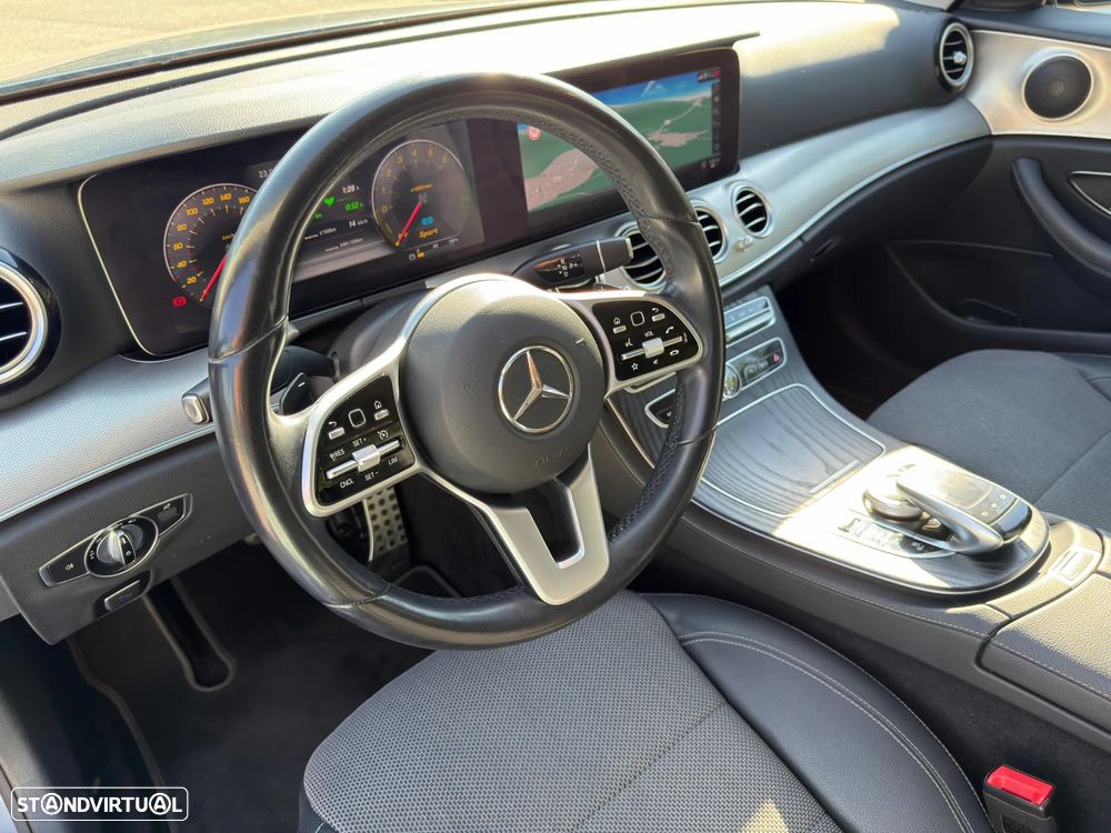 Mercedes-Benz E 300 e Avantgarde - 20