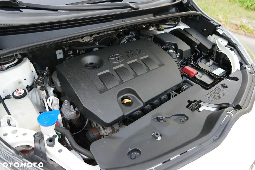 Toyota Verso - 32