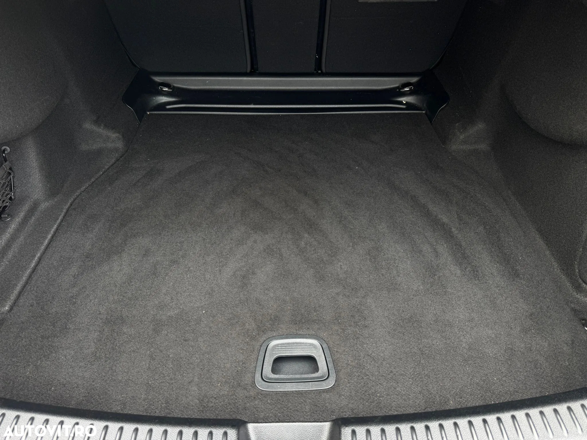 Mercedes-Benz E 200 9G-TRONIC Edition AMG Line - 21