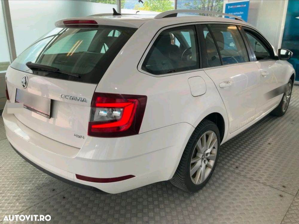 Skoda Octavia 2.0 TDI 4X4 STYLE - 3