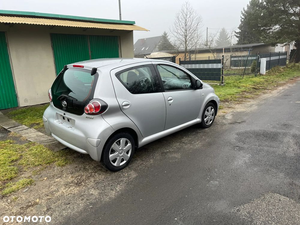 Toyota Aygo - 6