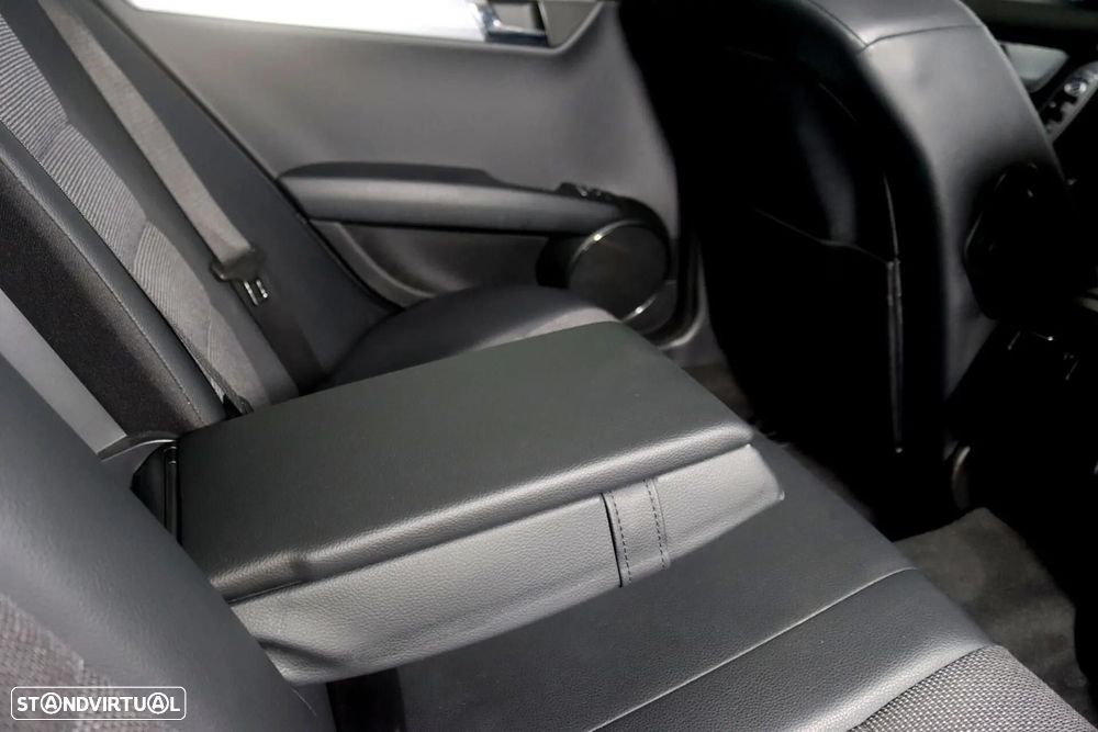 Mercedes-Benz C 200 CDi Avantgarde BE - 16