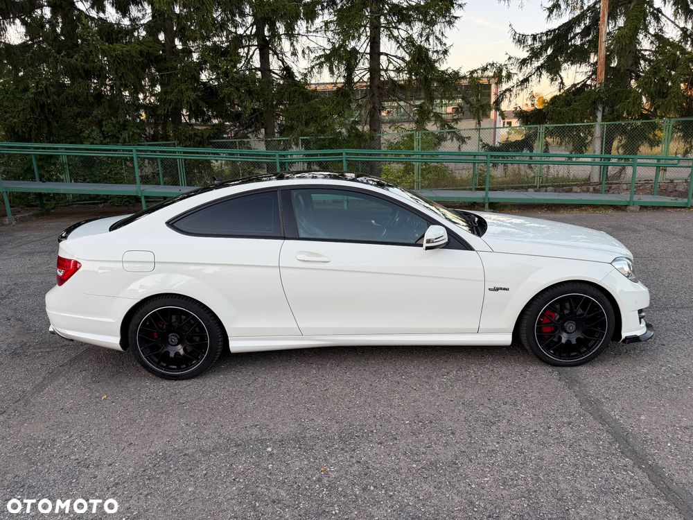 Mercedes-Benz Klasa C 250 7G-TRONIC Edition - 4