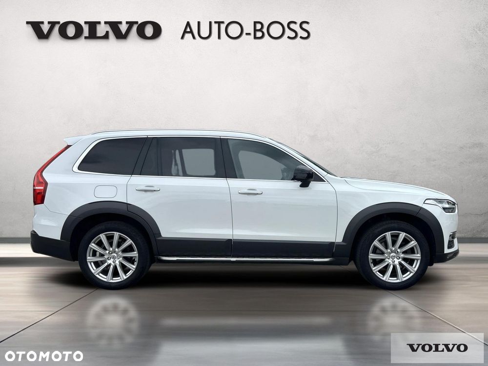 Volvo XC 90 - 6