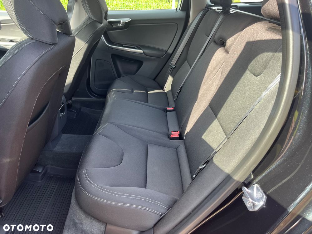 Volvo XC 60 - 38
