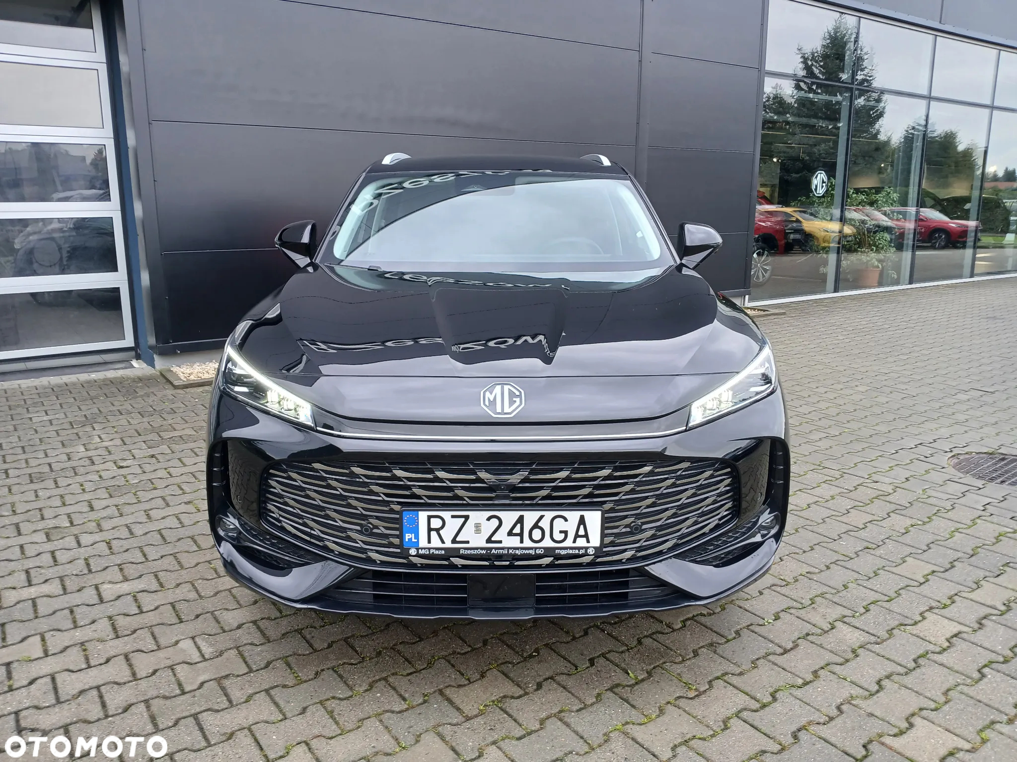 MG HS 1.5 T-GDI Exclusive DCT - 8