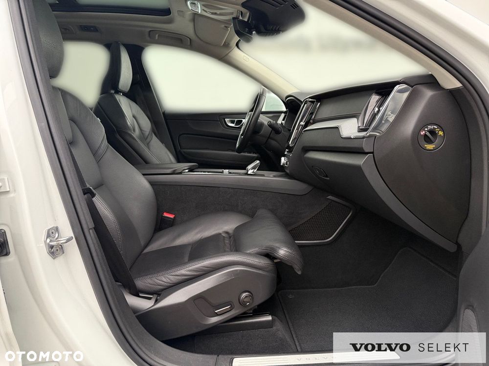 Volvo XC 60 - 28
