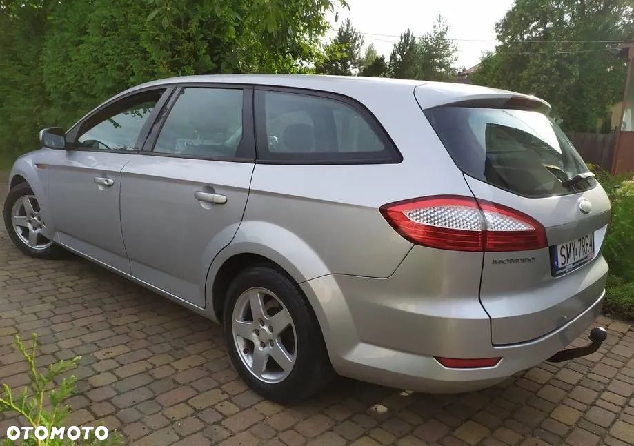 Ford Mondeo 2.2 TDCi Black Magic - 8
