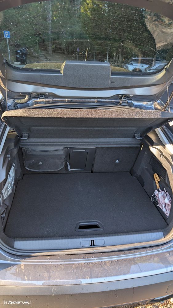 Citroën C4 1.2 PureTech Shine Pack EAT8 - 10