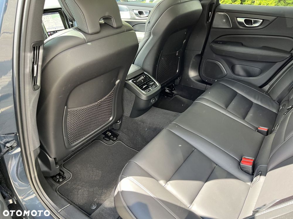 Volvo V60 - 10