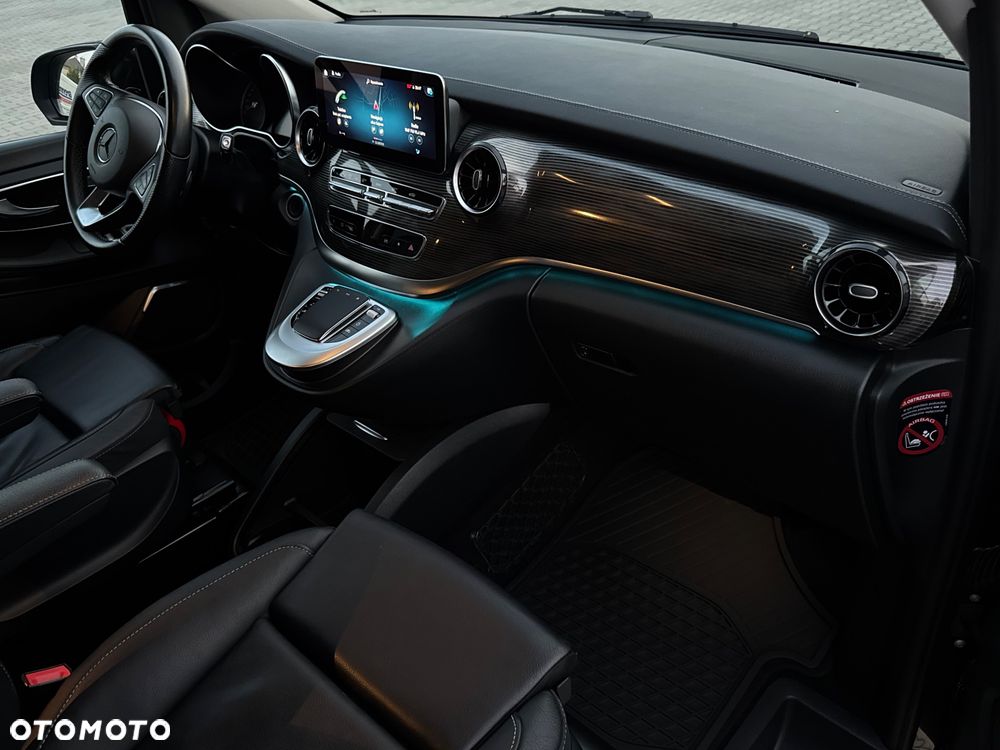 Mercedes-Benz Klasa V 300 d Avantgarde 9G-Tronic (d³ugi) - 14