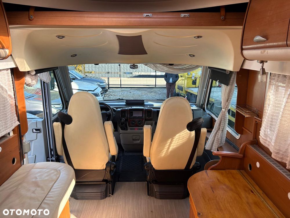 Fiat Pilote Explorateur G830 - 24