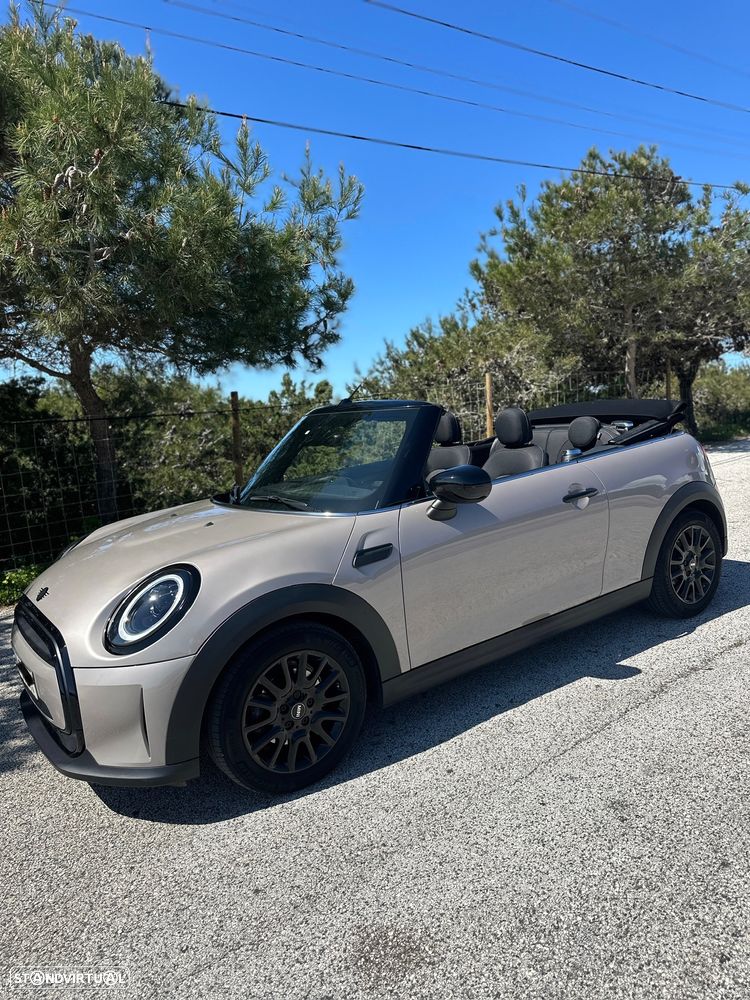 MINI Cabrio Cooper Premium Classic Auto - 13
