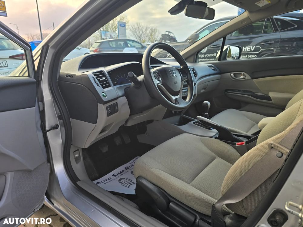 Honda Civic 1.8 i-VTEC MT Elegance Winter Pack - 16