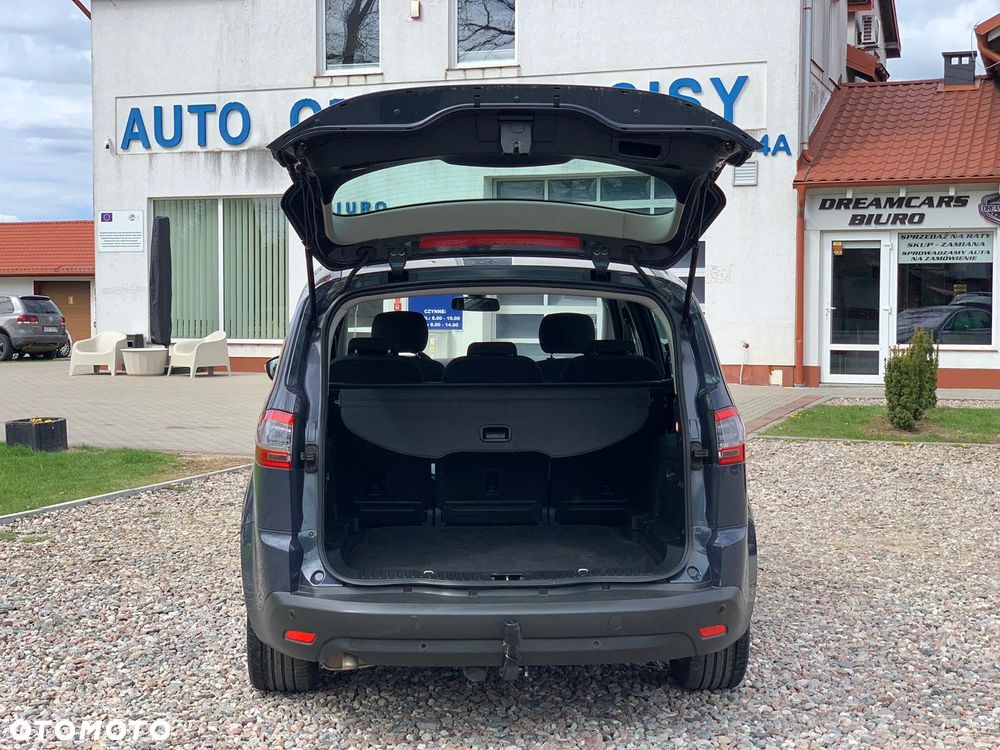 Ford S-Max - 33