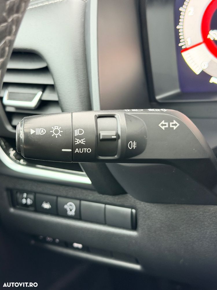 Nissan Qashqai 1.3 DIG-T MHEV Xtronic Tekna - 35