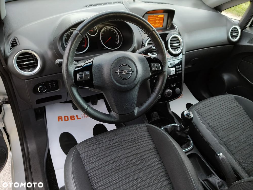 Opel Corsa 1.4 16V Energy - 30