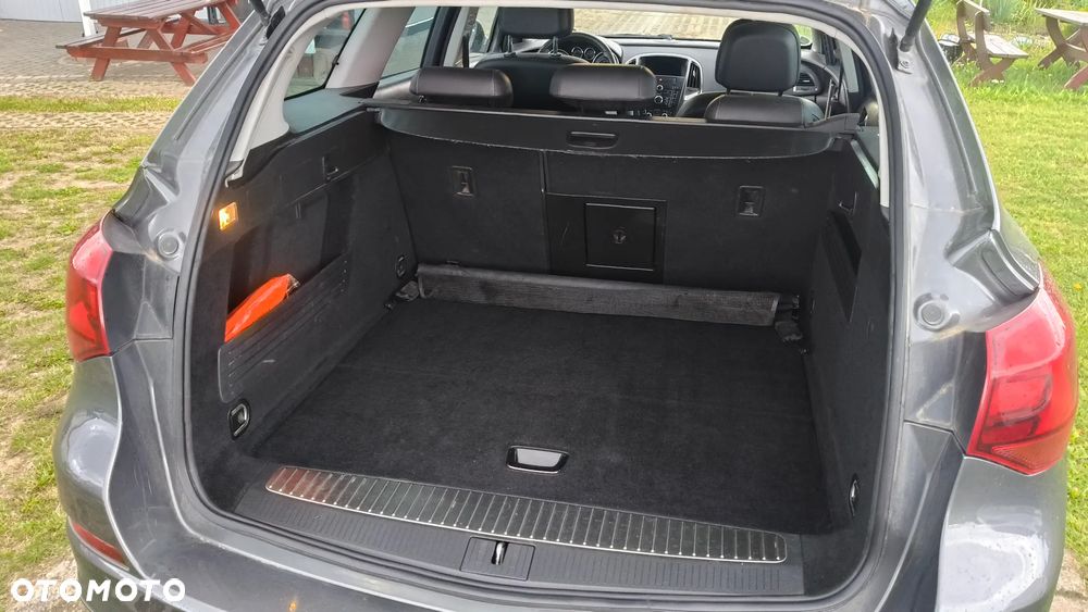 Opel Astra 1.4 Turbo Cosmo - 9