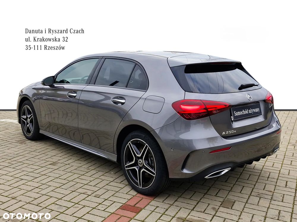 Mercedes-Benz Klasa A 250 e PHEV AMG Line 8G-DCT - 3