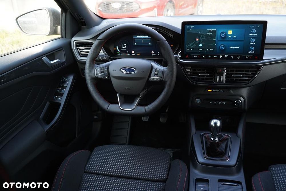 Ford Focus 1.0 EcoBoost mHEV ST-Line X - 21