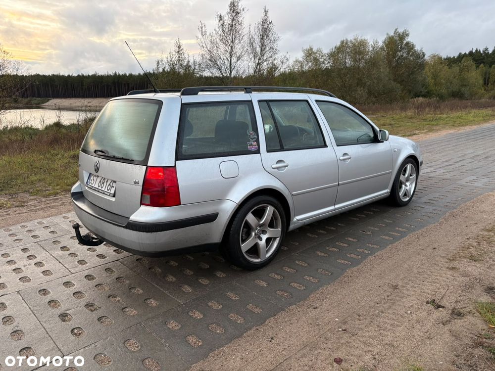 Volkswagen Golf - 3