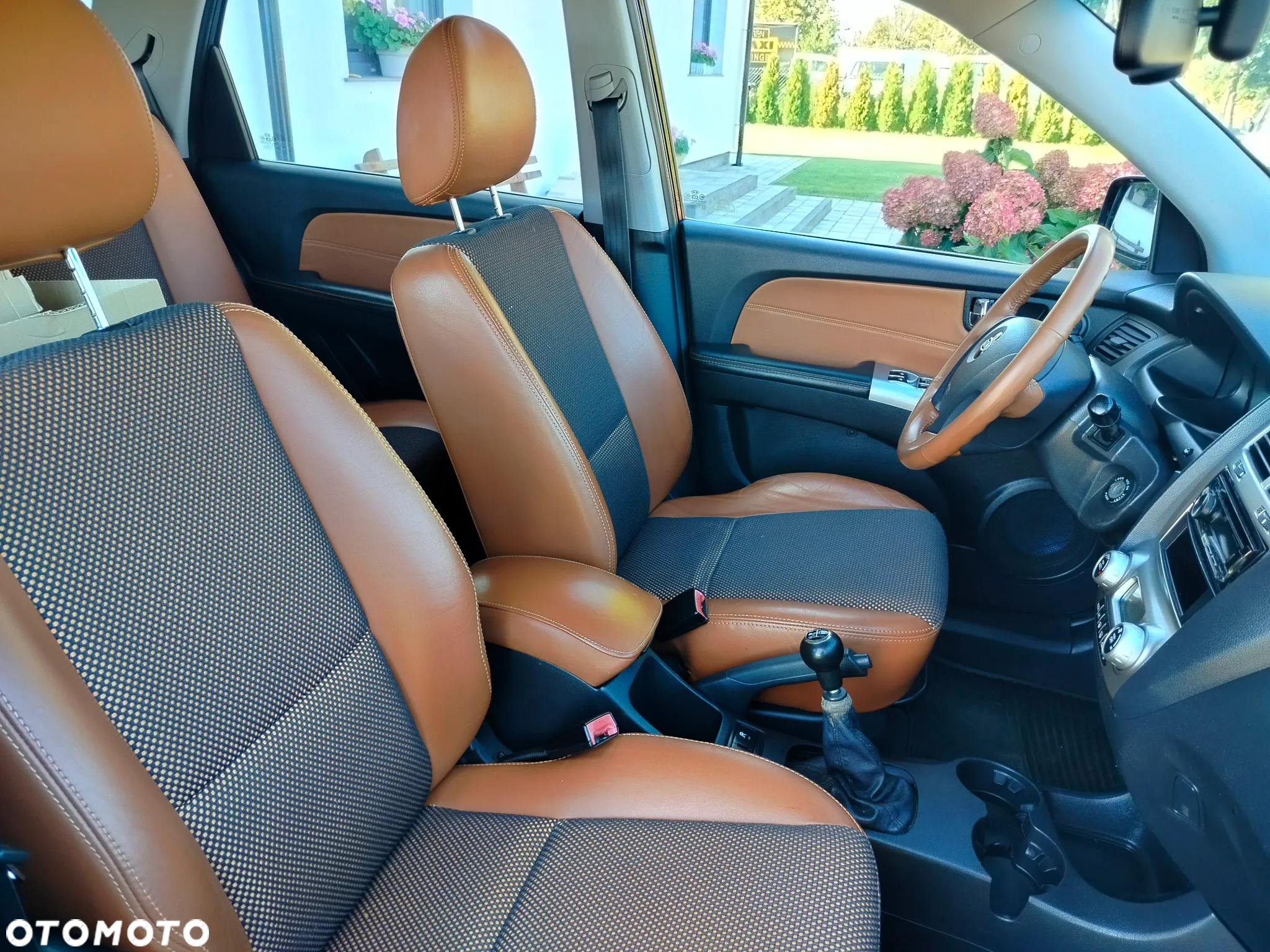 Kia Sportage - 12