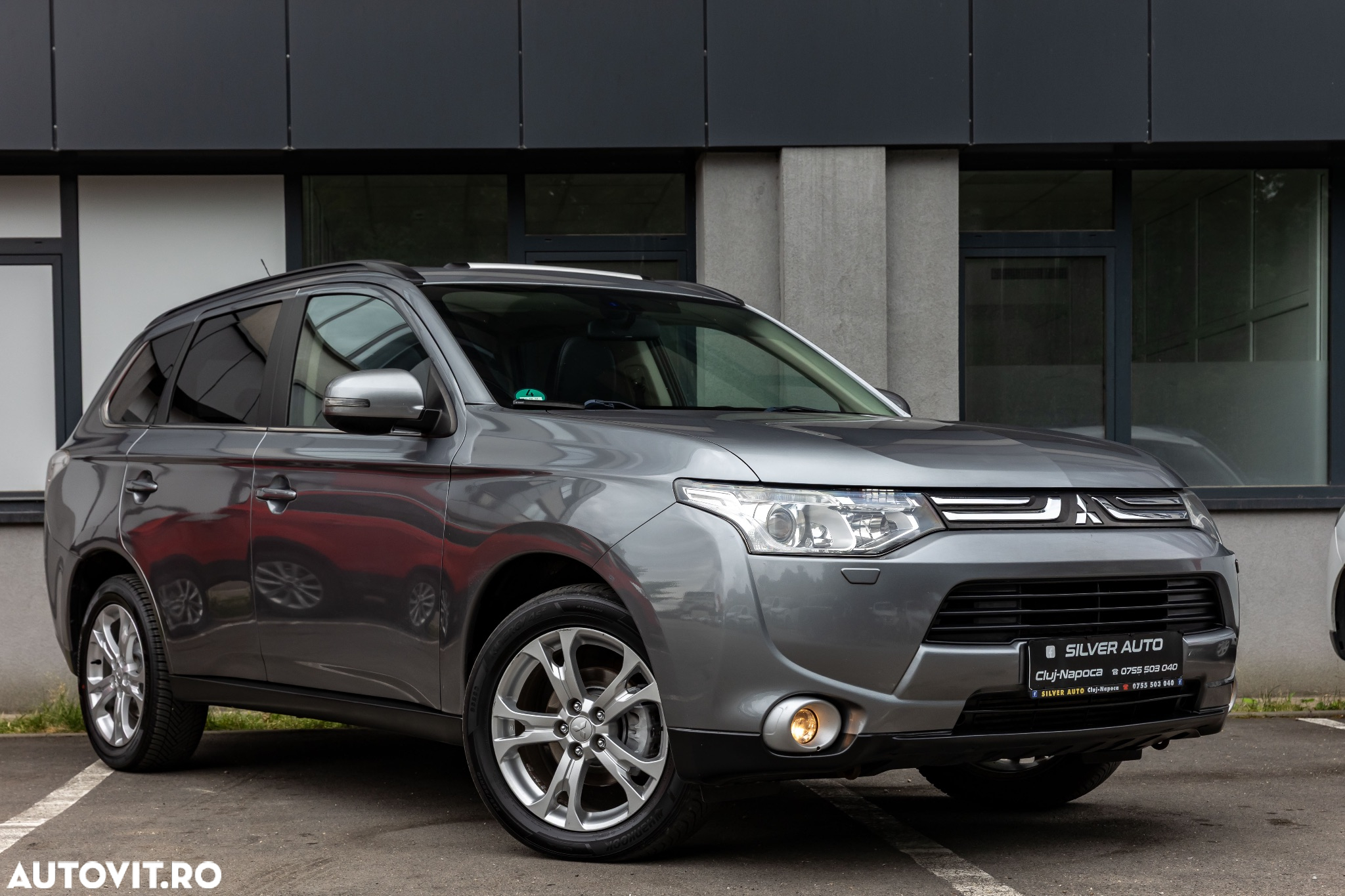 Mitsubishi Outlander 2.2 Litre 4WD DI-D Intense - 8